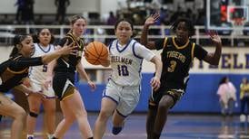 Joliet Central cruises past Joliet West, moves back over .500