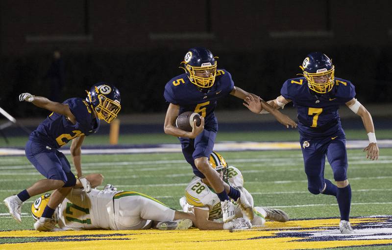 Sterling’s Kameron Gibson runs back a punt against Geneseo Friday, Oct. 4, 2024, at Sterling High School.