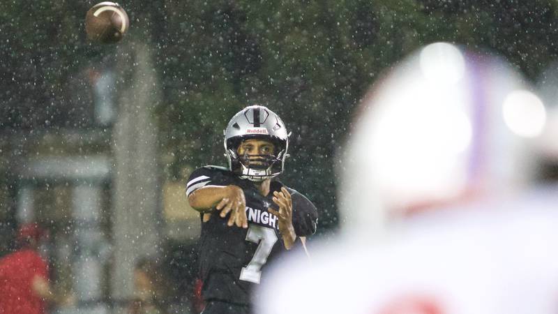 Kane County notes: Jalen Carter, a St. Francis transfer, feels right at home under center for Kaneland
