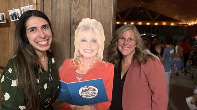 Dolly Parton library lands in Kankakee County