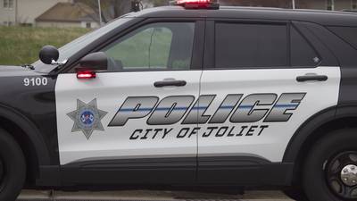 Joliet homes, vehicle damaged by gunfire