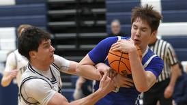 Cary-Grove’s Brady Bauer shows off surgeon’s touch in win against Burlington Central