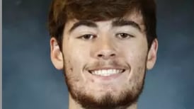 Grady Thompson, Dubuque upset No. 1 Nebraska Wesleyan, advance to A-R-C title game 