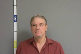 Mendota man gets 7.5 years for meth possession