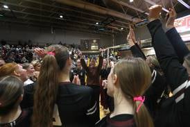 Prairie Ridge sweeps Carmel for sectional title