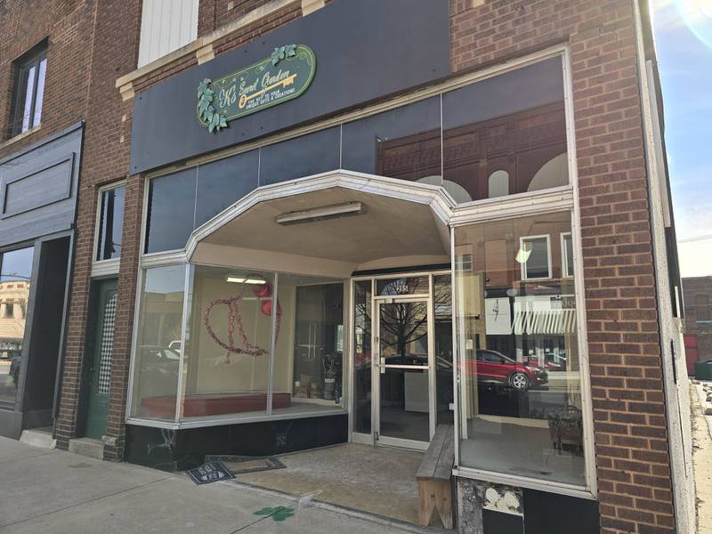 K’s Secret Garden closed in downtown Streator.