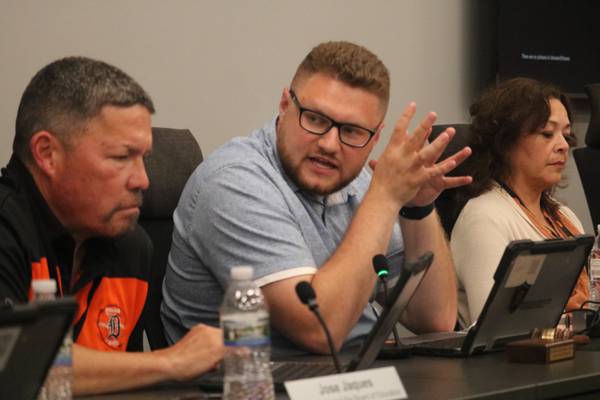 DeKalb school district officials wade into roundabout conversation