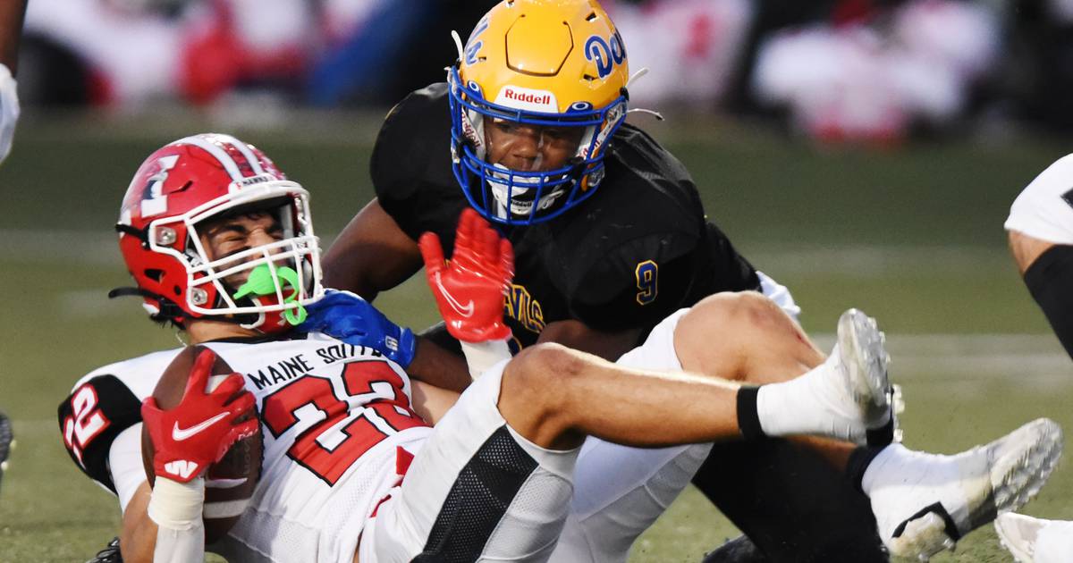 Maine South QB Constantine Coines shines against Warren Shaw Local