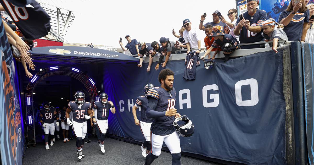 Here’s the Chicago Bears’ initial 53man roster for the 2025 season