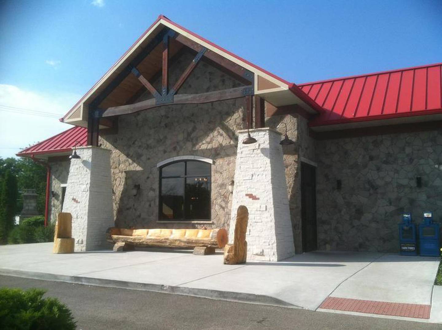 The Riverview Diner is located at the corner of South East River Road (Route 25) at Mill Street in downtown Montgomery. The restaurant has been a popular dining spot for years.