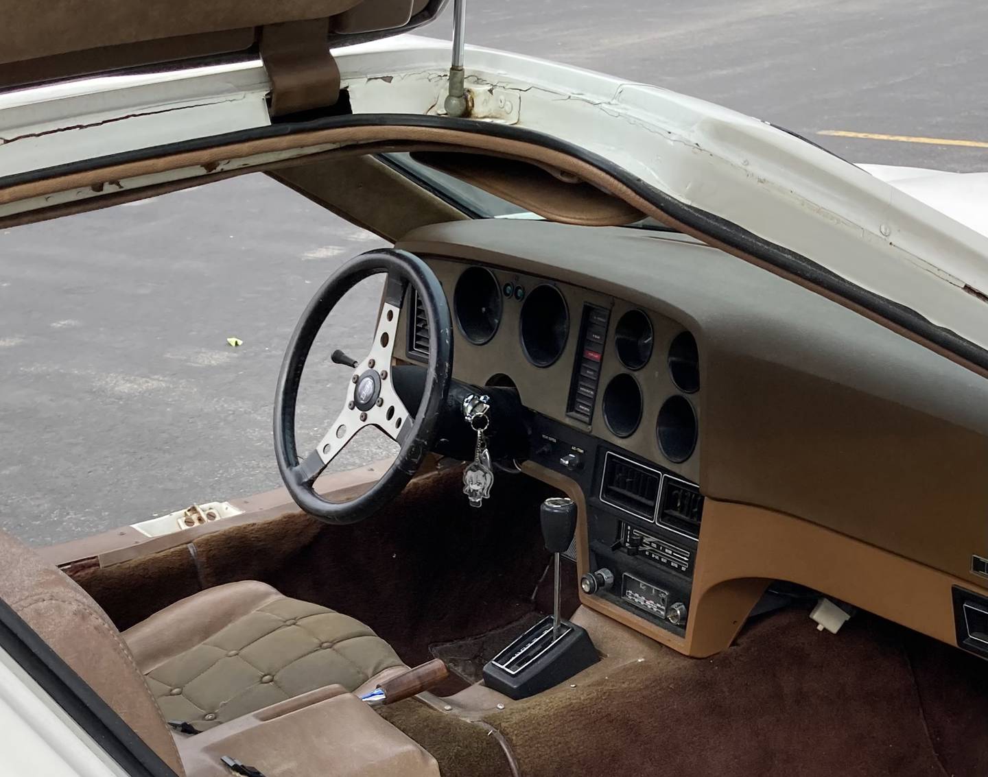 Photos by Steve Rubens - 1975 Bricklin SV-1 Interior