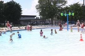 Weather delays Ottawa pool opening to May 30