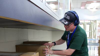 Plainfield District 202 students get paired with employers through Project SEARCH 