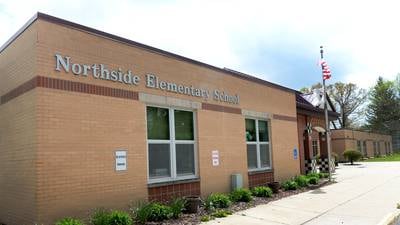 Morrison school put on lockdown after attempted armed robbery reported nearby