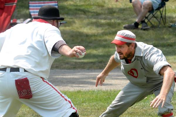 Hot bats fell Oregon Ganymedes at vintage ‘base ball’ tournament in Michigan