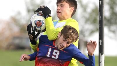Photos: Genoa-Kingston and Marian Central Catholic meet on the pitch