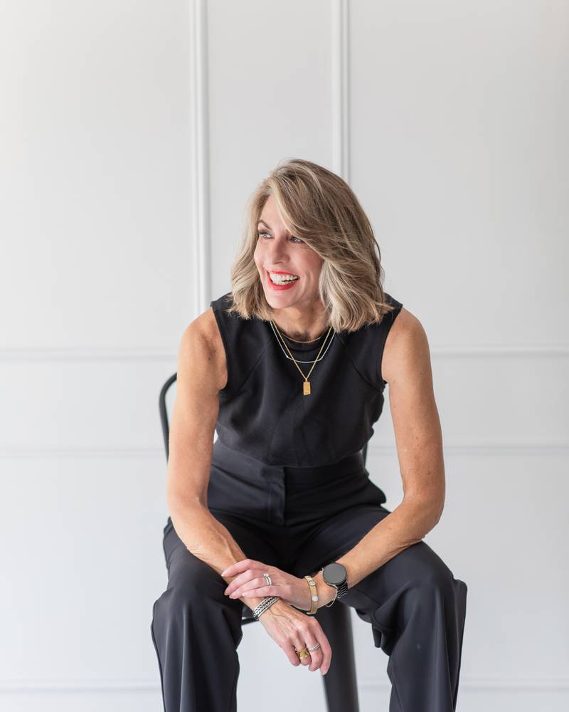 Ami Christianson, a Wisconsin native, moved to the area to follow a corporate job, but it wasn’t long before she decided to follow her passion. She opened One Salon in Geneva in 2005, and in 2008 she moved to St. Charles.