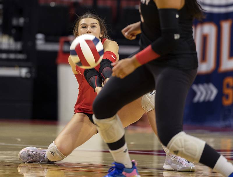 Timothy Christian's Bella Potempa makes a pass against El Paso-Gridley Saturday, Nov. 16, 2024, in the Class 2A third place state volleyball match at CEFCU Arena in Normal.