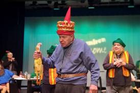 The Drunk’n Gnome Caroling Show brings irreverent holiday cheer to Joliet