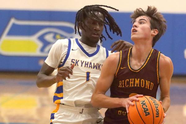 Johnsburg pulls away from short-handed Richmond-Burton