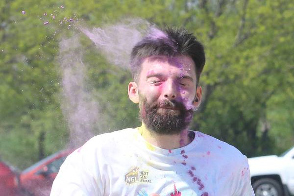 Photos: Mendota hosts vibrant Color Fun Run event