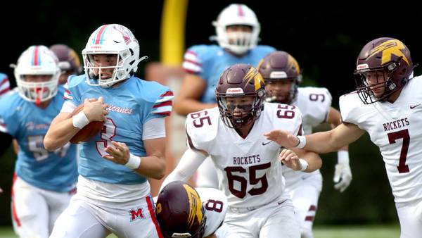 Photos: Richmond-Burton vs. Marian Central 2025 Week 1 football 