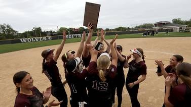 Prairie Ridge beats Cary-Grove for 3rd time this season, wins 3rd straight regional title