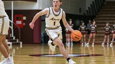 Morris Community High School gym project adds new floor, air conditioning, bleachers
