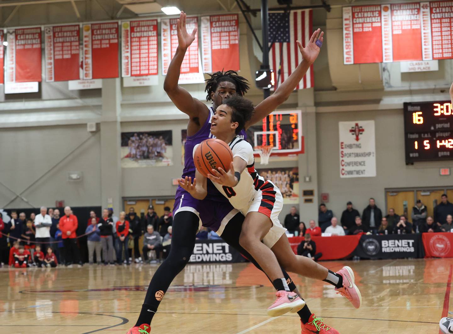 Benet’s Blake Fagbemi (0) drives past the Thorton defense during the When Sides Collide Shootout on Saturday, Jan. 20, 2024 in Lisle, IL.