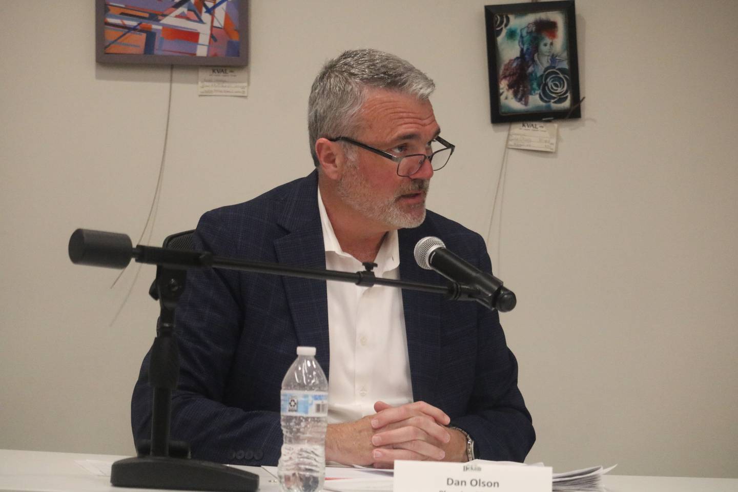 DeKalb City Planner Dan Olson speaks at the June 20, 2023, meeting of the DeKalb Planning and Zoning Commission.