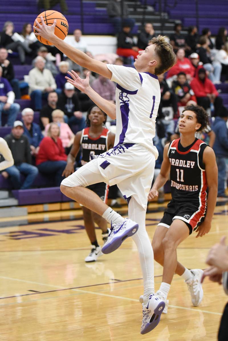 Manteno's Eric Eldridge elevates for a layup during a home game against Bradley-Bourbonnais Saturday, Dec. 6, 2025.