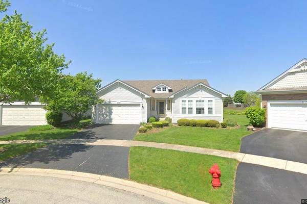 Sale closed in Oswego: $380,000 for a single-family home