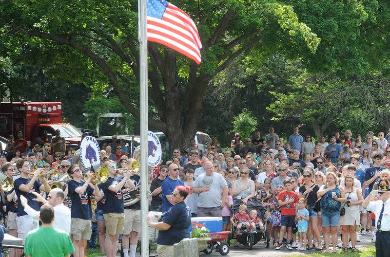 Photos Oswego marks Memorial Day with solemn parade, service Shaw Local