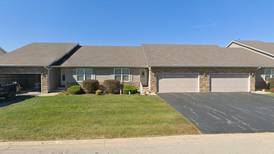 Sale closed in Sycamore: $276,000 for a three-bedroom house