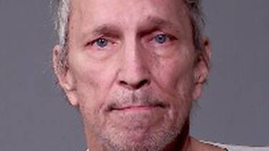 Driver arrested after crashing into Linda’s Pizza in Joliet