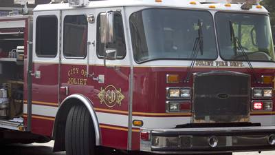 Joliet firefighters would not have to live within city limits under proposed contract