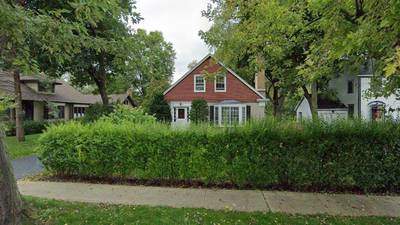 Single-family home built in 1935 sells in Crystal Lake for $517,500