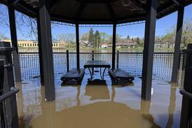 When will Fox River recede to its banks? Not for many days – if it stays dry