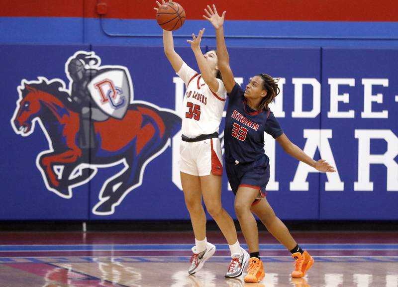Huntley’s Paula Strzelecki grabs a pass intended for South Elgin’s Olivia Miller on Tuesday, Nov. 21, 2023, during a basketball game in the Dundee-Crown High School Girls Thanksgiving Tournament in Carpentersville.