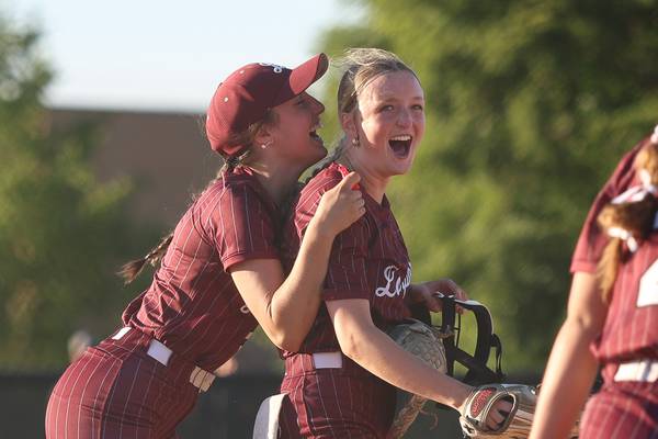 Lockport, Lincoln-Way West win semifinal matches and will face off for sectional championship Friday