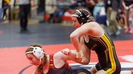 Hinsdale South’s Callie Carr, after 72-match win streak snapped at sectionals, aiming for a repeat state title