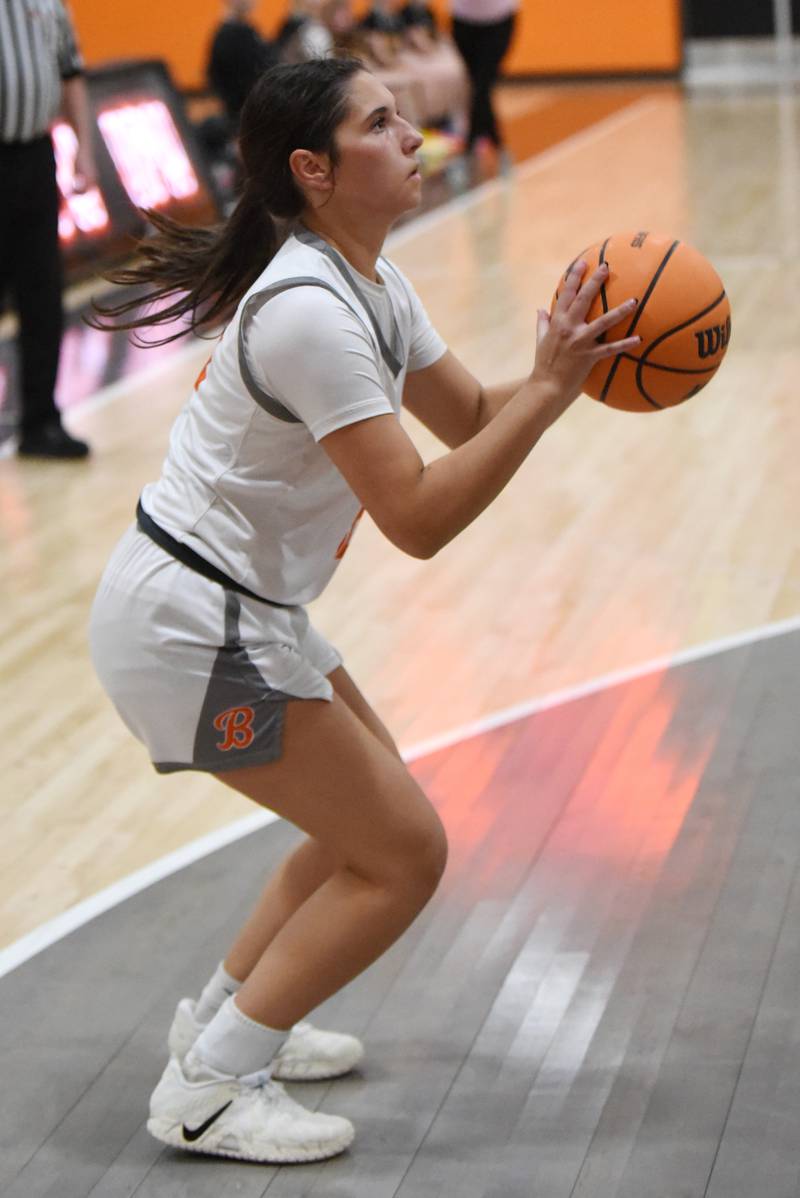 Beecher's Gianna Bonomo shoots during a home game against Reed-Custer Tuesday, Jan. 20, 2026.