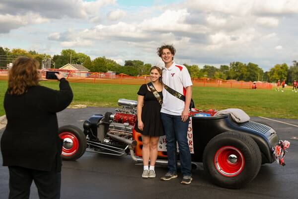 Photo Gallery: 2023 Yorkville Homecoming parade