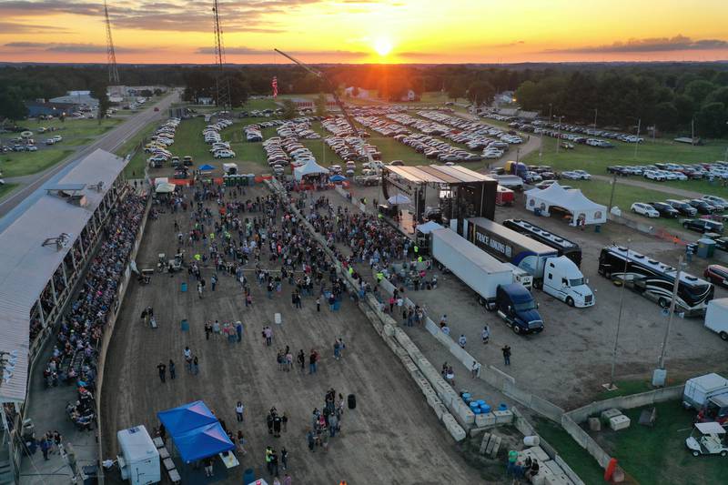 The sun sets over the Trace Adkins concert on Thursday, Aug. 21, 2025 at the Bureau County Fair in Princeton.