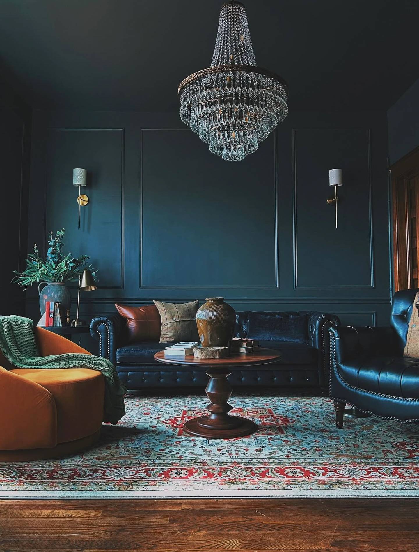 The Joliet Region Chamber of Commerce & Industry is hosting a ribbon-cutting on Thursday for The Banks Bridal Suites & Lodging in downtown Joliet.