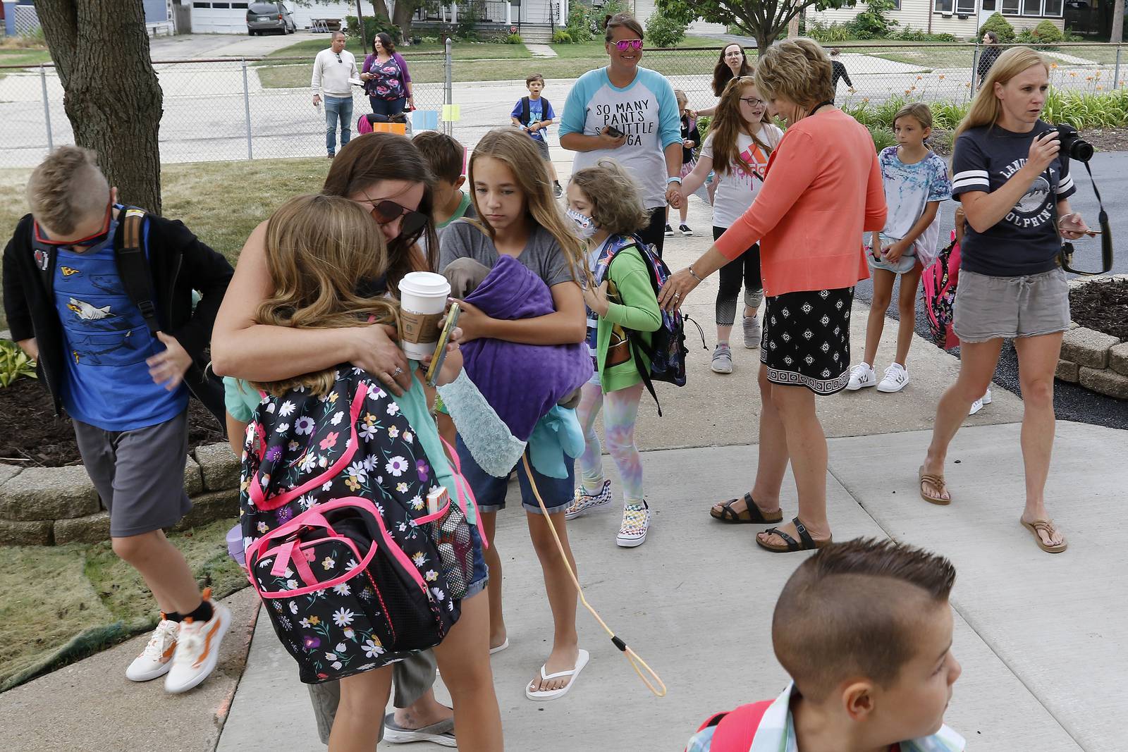 Photos First day back to school at Landmark Elementary in McHenry Shaw Local