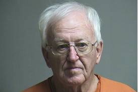 Lawyer for Wonder Lake man accused of abusing child in ’90s says alleged victim’s statements too vague
