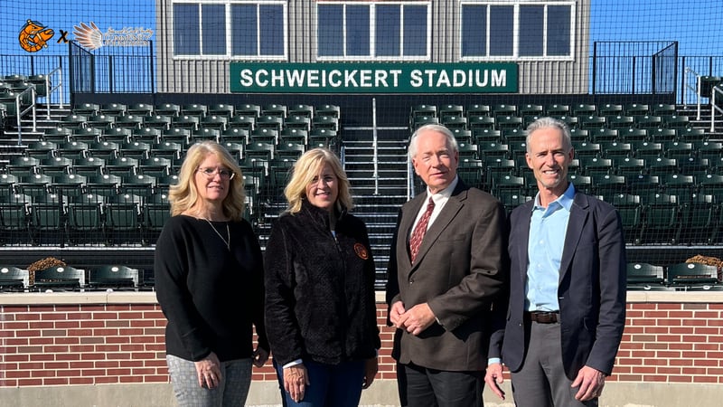 The Illinois Valley Pistol Shrimp in Peru introduced the Pistol Shrimp Foundation, a 501(c)3 organization, and a partnership with the Starved Rock Country Community Foundation.