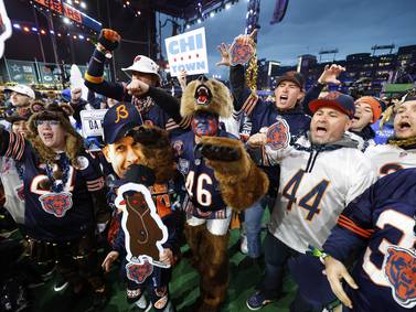 Who analysts believe Chicago Bears will select in the 2026 NFL Draft 