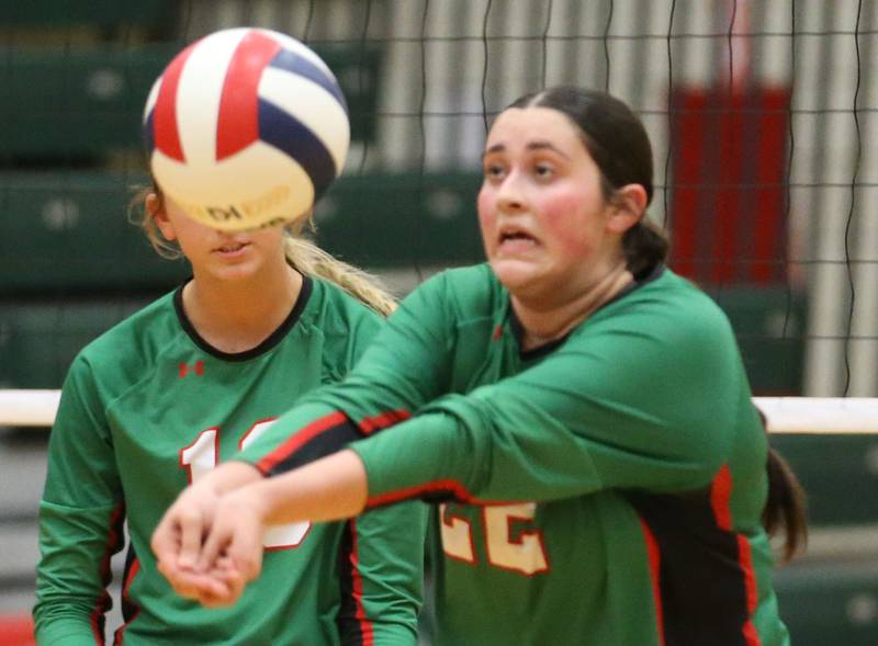 L-P's Carly Garretson keeps the ball alive against Morris on Thursday, Oct. 10, 2024 in A.J. Sellett Gymnasium at L-P High School.